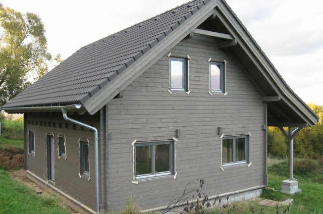 Podkrovní srubový dům Beroun