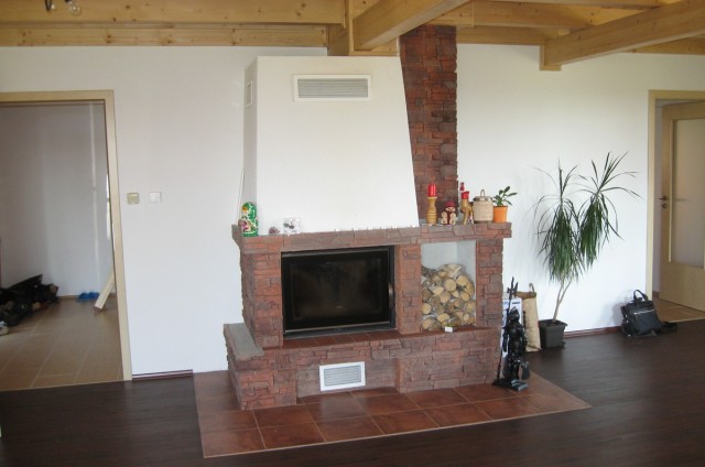 Srub tvaru L Zbraslav u Brna