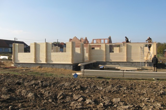 Srub tvaru L Zbraslav u Brna