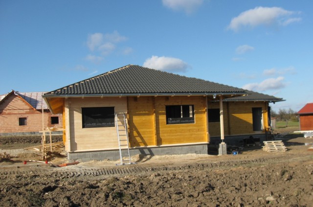 Srub tvaru L Zbraslav u Brna