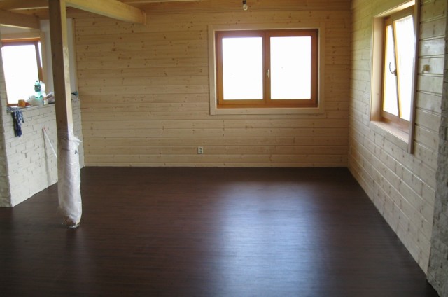 Srub tvaru L Zbraslav u Brna