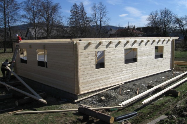 Přízemní dřevostavba Velké Losiny