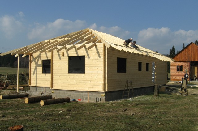 Přízemní dřevostavba Velké Losiny