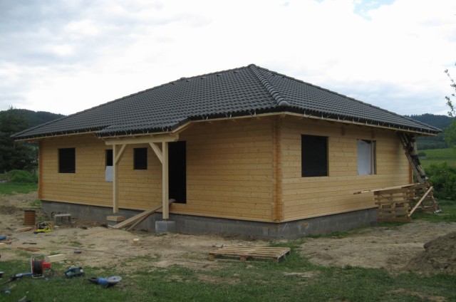 Přízemní dřevostavba Velké Losiny