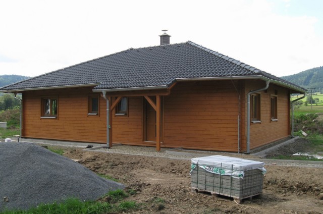 Přízemní dřevostavba Velké Losiny