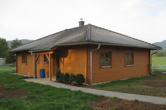 Přízemní dřevostavba Velké Losiny
