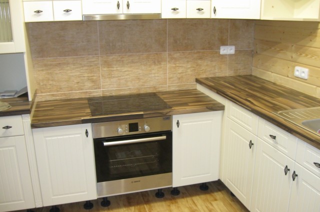 Přízemní dřevostavba Velké Losiny