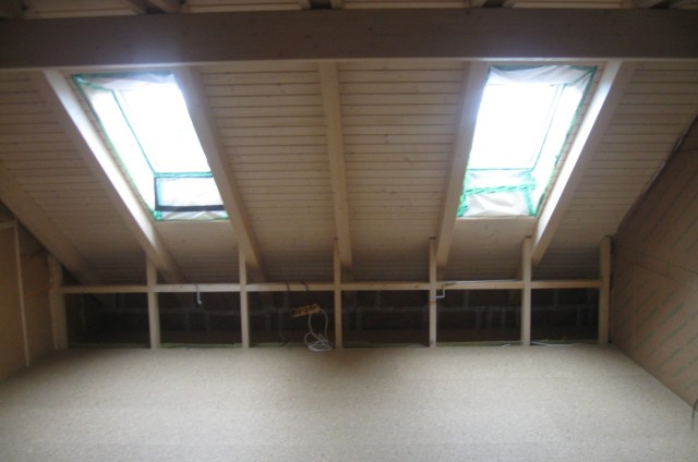 Podkroví srubového domu