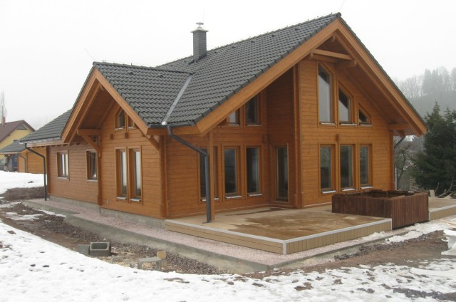 Terasa srubového domu