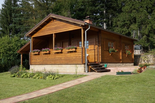 Víkendový srub po letech