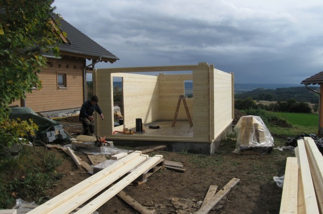 Tesařské, pokrývačské a další stavební práce