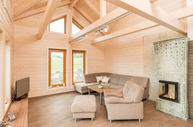 Obývací pokoj srubového domu