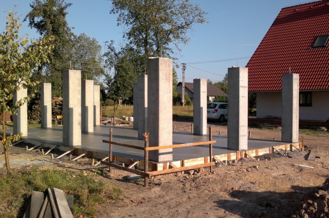 Tesařské, pokrývačské a další stavební práce