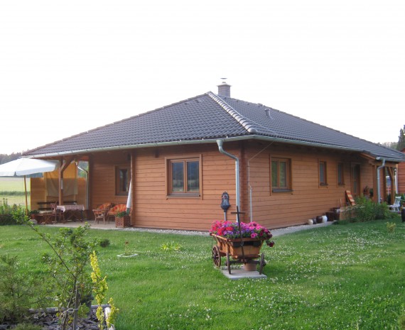 Přízemní dřevostavba Velké Losiny