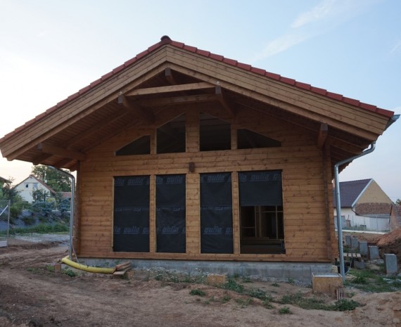 Útulný srubový dům