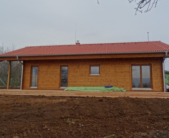 Útulný srubový dům