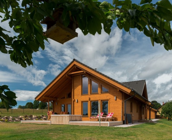 Exteriér srubového domu