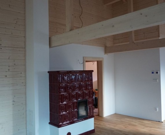 Kachlové kamna v dřevostavbě