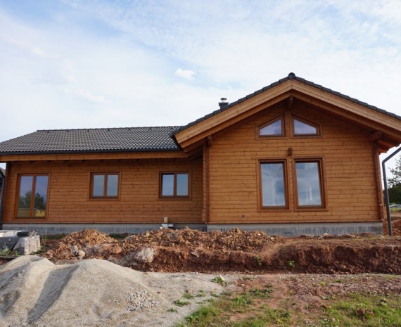 Srubový bungalov Rosice