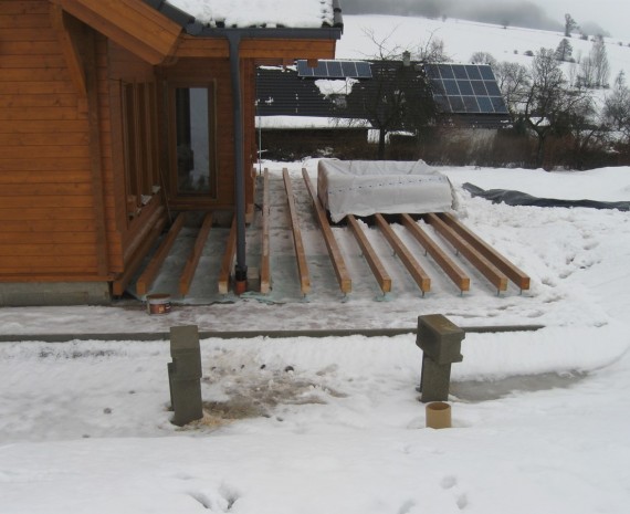 Tesařské, pokrývačské a další stavební práce