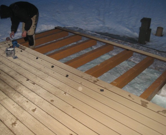 Tesařské, pokrývačské a další stavební práce