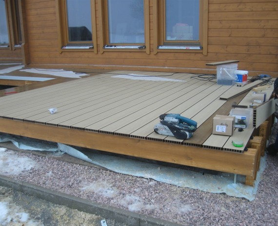 Tesařské, pokrývačské a další stavební práce