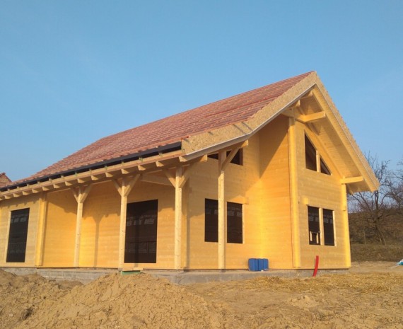 Zateplená střecha srubu