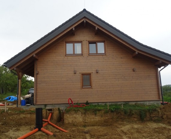 Podkrovní srub