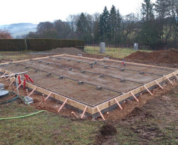 Přízemní srub nedaleko Prahy