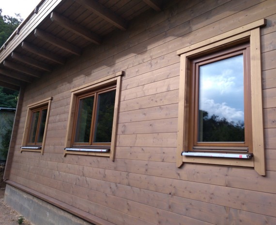 Boční stěna srubu