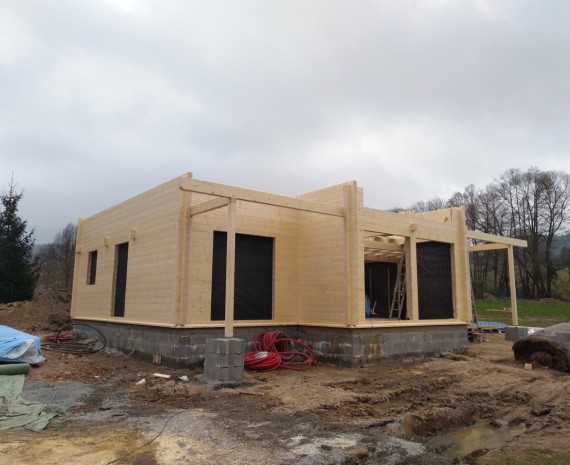 Moderní srub Dolní Morava