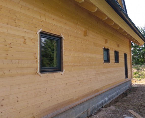 Moderní srub Dolní Morava