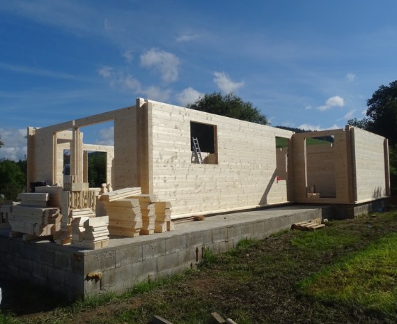 Srubový dům Štíty