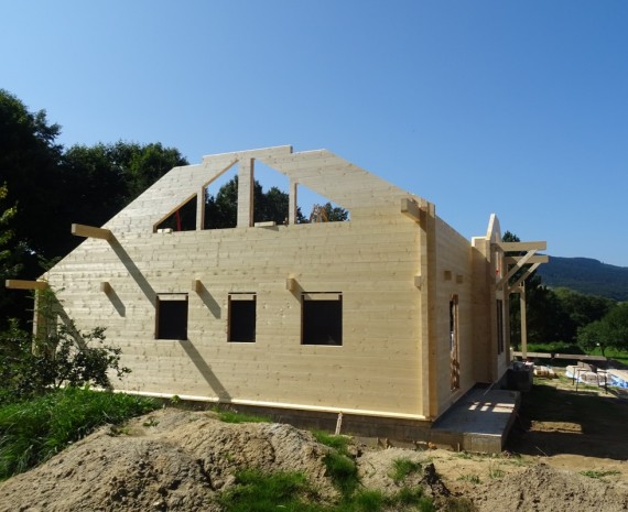 Srubový dům Štíty