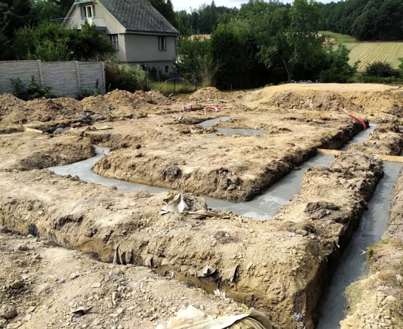 Základy srubu Morava