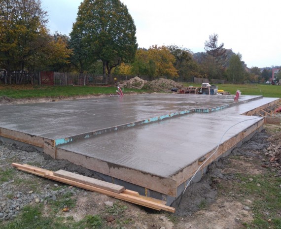 Základová deska srubu