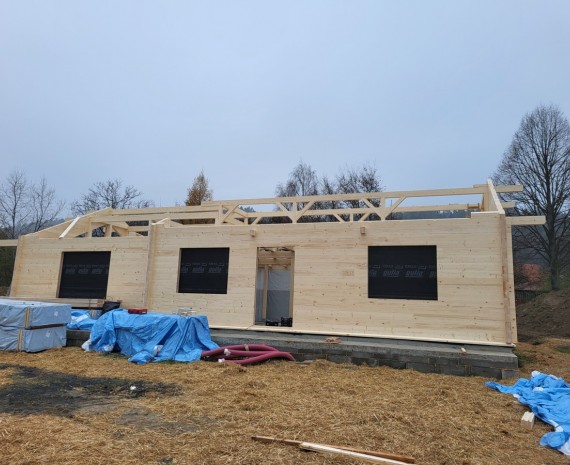 Boční pohled na srub