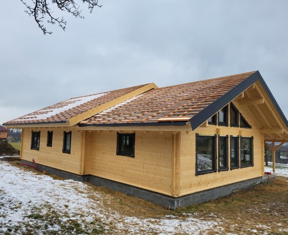 Srub a nasazování oken