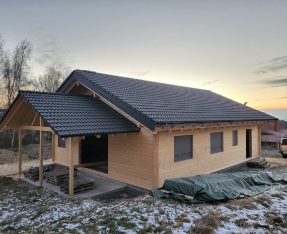 Boční pohled na srubu