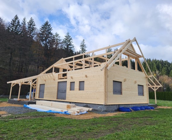 Luxusní roubenka KAROLINKA