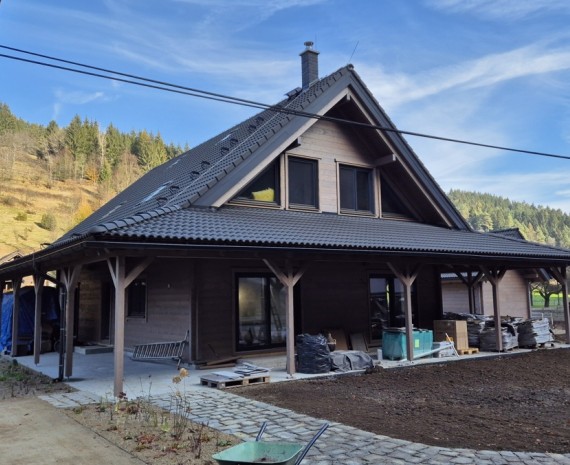 Zastřešené terasy roubenky