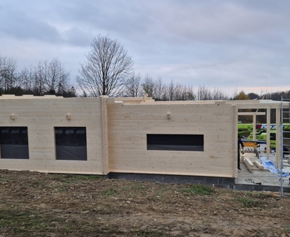 Srubový dům Slunečná