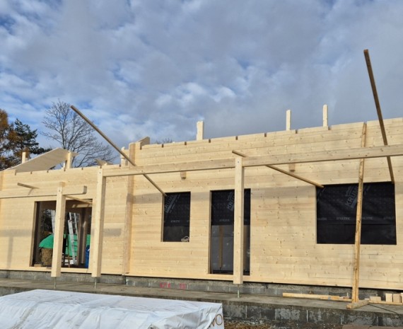 Srubový dům Slunečná